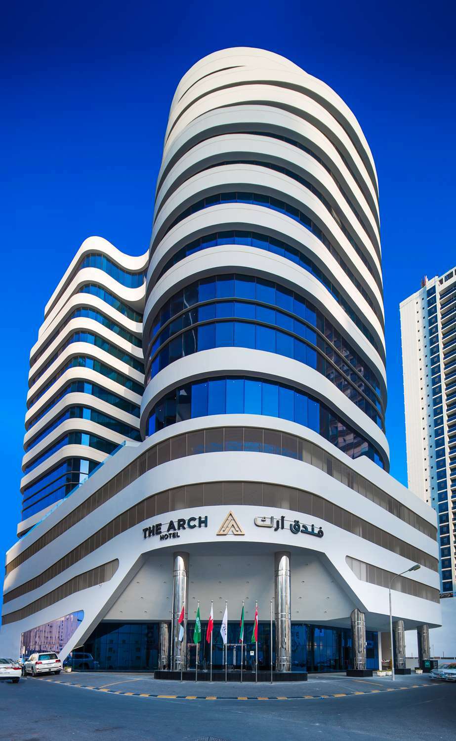 Arch Hotel Manama Exteriör bild